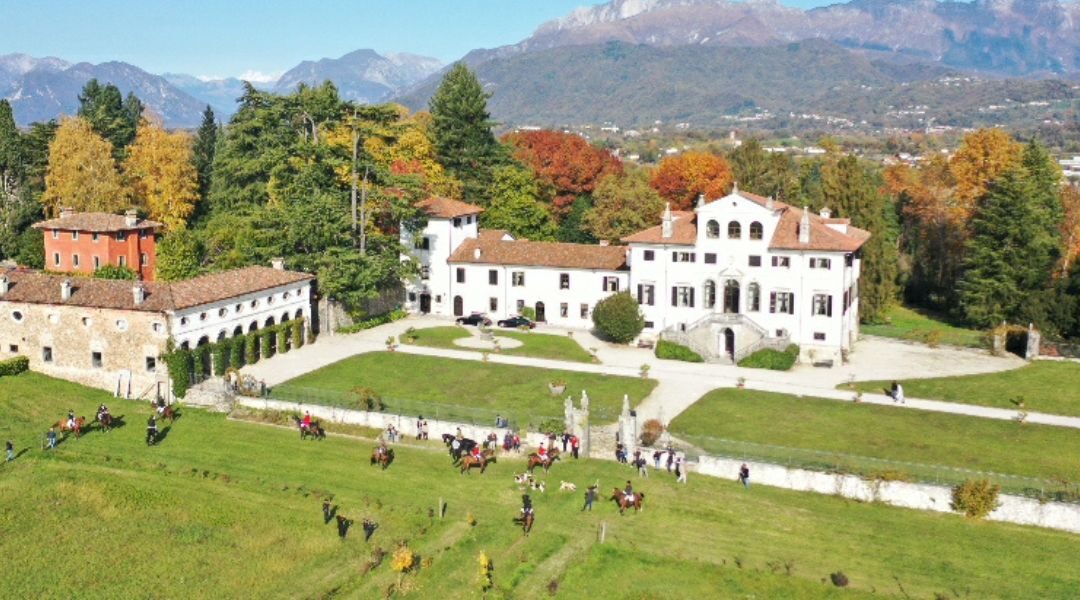VILLA GALLICI DECIANI “Time dive”