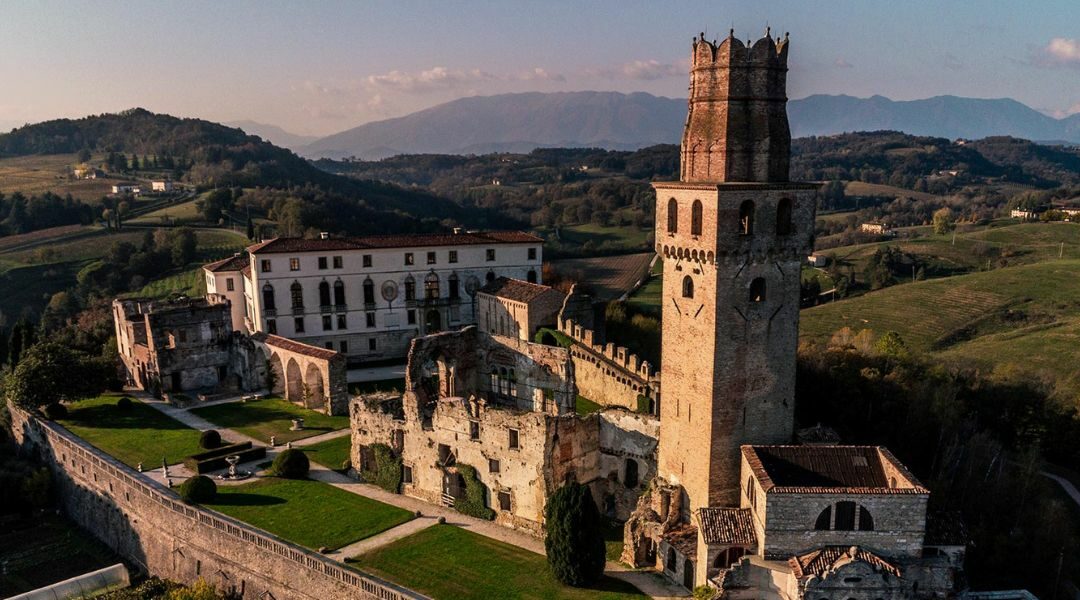 CASTELLO SAN SALVATORE “Un luogo da favola”